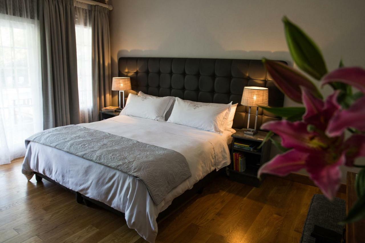 In Abundance Guest House Монтегю Екстериор снимка